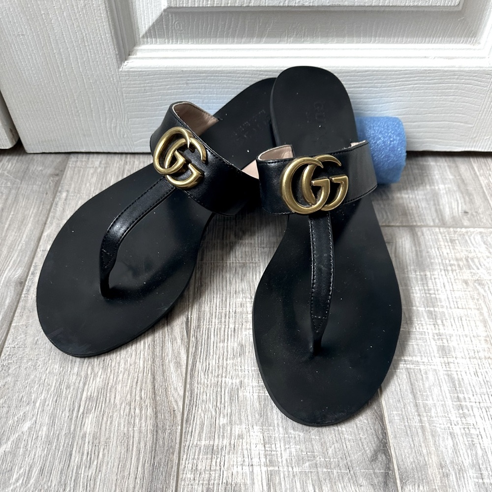 Gucci Marmont Thong Sandal